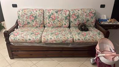 Divano letto in noce massello