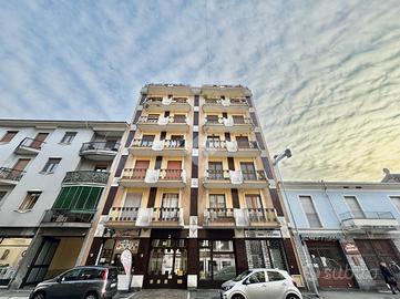 5 LOCALI A NOVARA