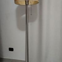 Lampada a Piantana