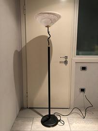 Piantana moderna / classica