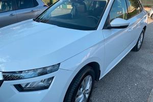SKODA Kamiq 1.0 TSI 110 CV DSG Ambition