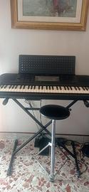 Yamaha PSR 550