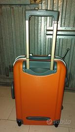 Trolley Looney Tunes, per ragazzi.