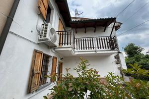 CASA SEMINDIPENDENTE A MONTÙ BECCARIA