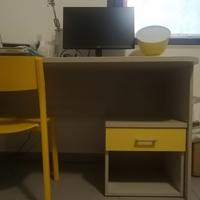 Scrivania con cassettiera COLOMBINI