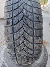 Cerchi lega Volvo  da 15 con gomme invernali