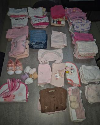 Abbigliamento bambina dai 3/6 mesi a 12/18