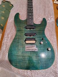 Chitarra superstrat liuteria Calax