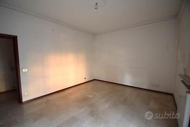 Rif.2460RA84947| appartamento trilocale