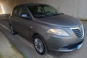 Lancia Ypsilon 1.3Mjet 95cv platino 