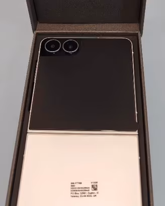 SAMSUNG Galaxy Z Flip8 256GB NUOVO