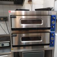 Forno professionale con supporto d’appoggio