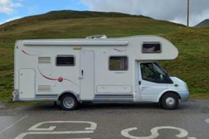 Camper Mansardato Challenger Genesis 49