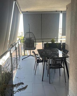 Tavolo antracite da esterno acquistato da Sklum