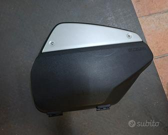 Coppia Valigie Laterali Rigide Originali Suzuki 