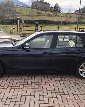 BMW 320d xDrive Touring