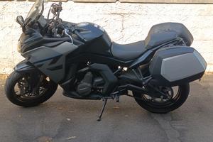 CFMOTO 650 GT - Pronta per viaggiare, accessoriata