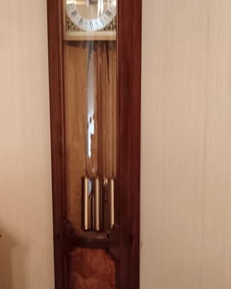 orologio a pendolo cassa lunga