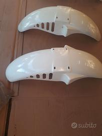 PARAFANGO ANTERIORE GILERA RV 125 BIANCO
