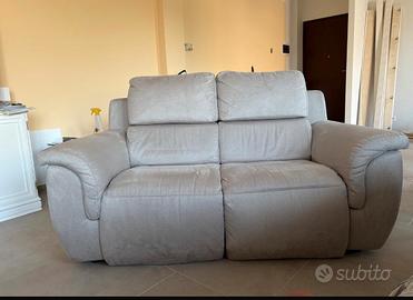Divano poltrone e sofà in microfibra grigio