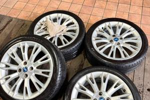 Cerchi Fiat 17 completi di pneumatici