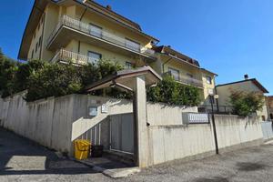 Appartamento Pizzoli [GRO773VRG]