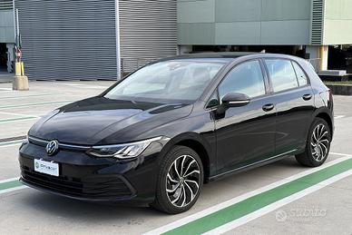 VOLKSWAGEN Golf 1.0 eTSI EVO DSG Life