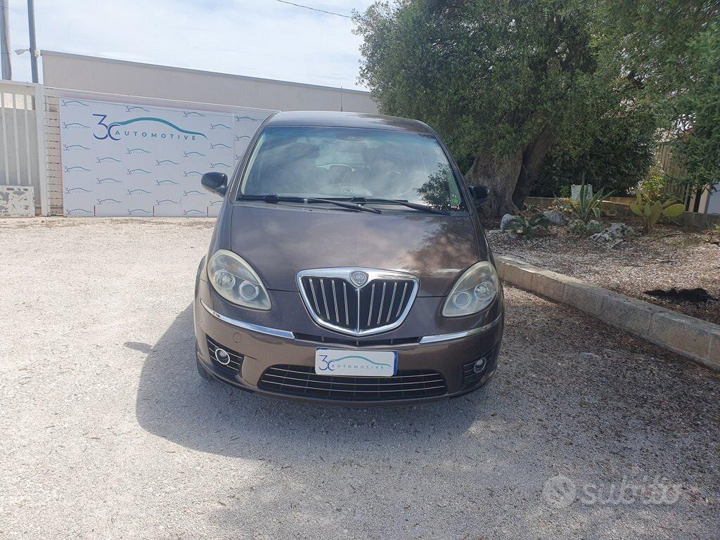 Lancia Musa 2011 photo 2