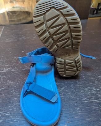 sandali Teva 