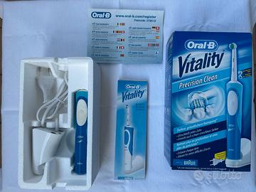 Spazzolino elettrico Oral B Vitality Precision Cle