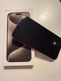 iPhone 15 Pro Max Argento 512 GB – Pari al nuovo