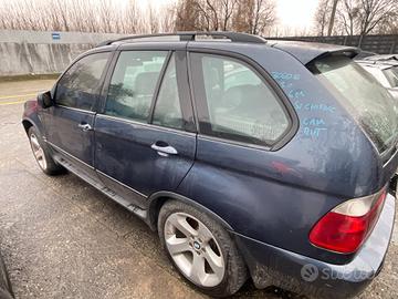 BMW X5 2003-2006 PER RICAMBI