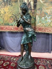 Scultura Diana in bronzo