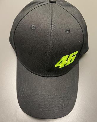 Cappellino 46 Valentino rossi colore nero.