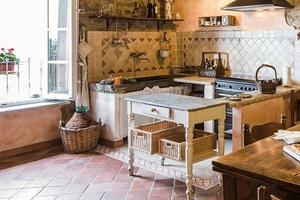 Bifamiliare con taverna e bar a Fossò