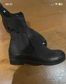 Stivaletto Chelsea tronchetti, Nuovi