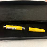 Penna stilografica Ferrari