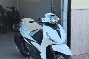 Piaggio Beverly 400