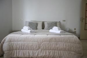 Stanza luminosa in zona tranquilla