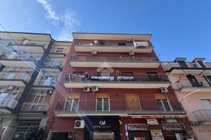 2 LOCALI A FRATTAMAGGIORE