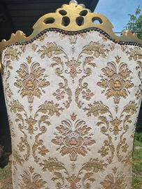 Poltrona stile barocca in legno dorato e damasco