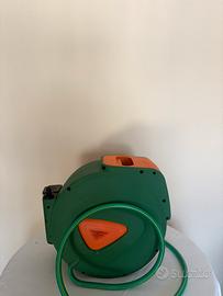 Avvolgitubo Automatico da Parete con Tubo Incluso