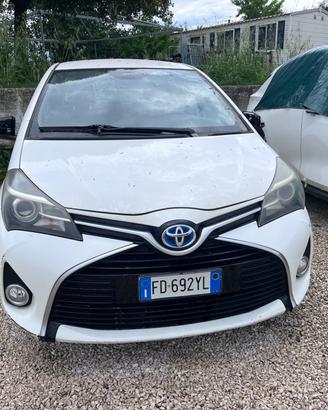 Toyota Yaris 1.5 Hybrid 5 porte Business