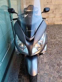 Honda SW-T400 - 2009