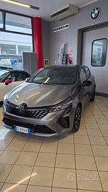 Clio techno