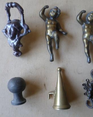 Putti e altri oggetti ottone ferro 6 pz. d'epoca