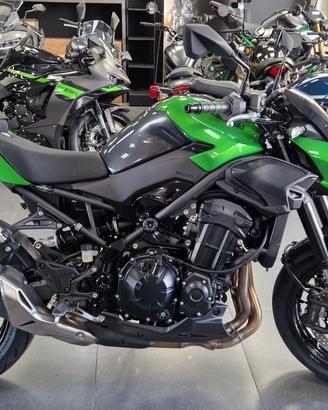 Kawasaki Z 900 nuova 2026
