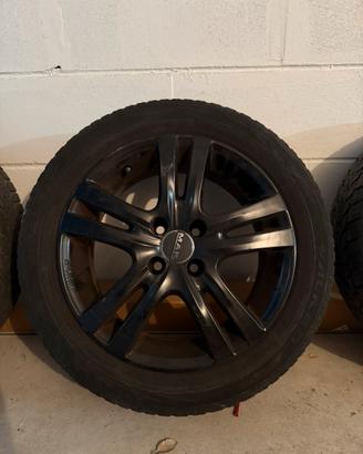Cerchi lega mak fiat 500 con gomme invernali
