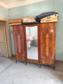 Mobili d'epoca primi '900