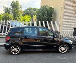Mercedes-benz B 200 CDI Sport(Su appuntamento)